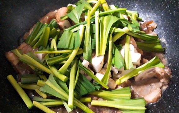 行者ニンニク(アイヌネギ)のオススメ食べ方やレシピ・醤油漬けのアレンジアイデアまとめ