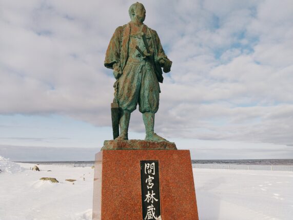 冬の稚内で宗谷岬に行って来た！間宮林蔵の像を見たり宗谷岬の歌碑・稚内市樺太記念館を楽しんできた話